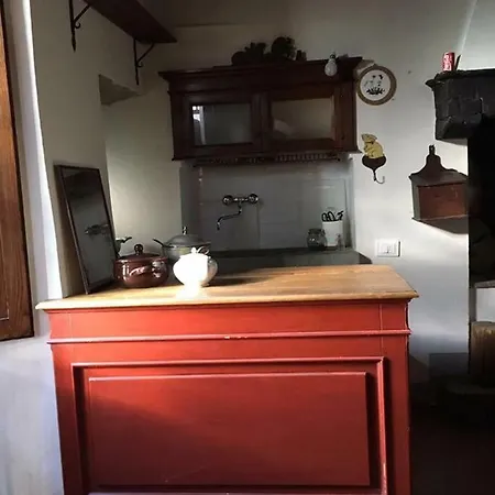 펜션 La Casina Nel Vicolo *