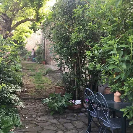 La Casina Nel Vicolo Holiday home